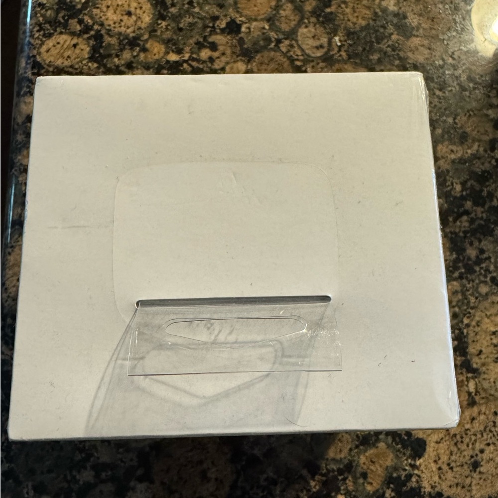 Google Home Mini - Picture 4 of 5